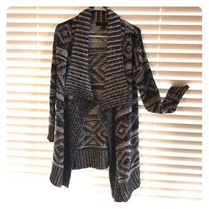 Amazing Forever21 poncho style sweater sz Small